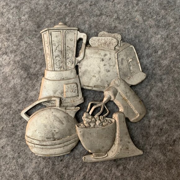 Vintage Pewter 1996 Etain Zinn Design Seagull Canada Coaster - Picture 1 of 3